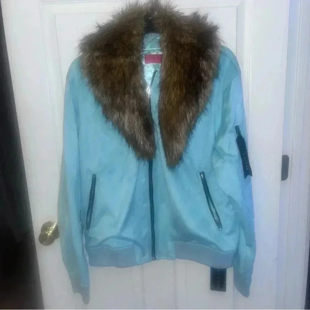NWT v13-Richie velvety coat